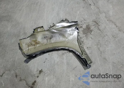 1996 Mercury Grand Marquis Gs z USA, uszkodzony, nr VIN 2MELM74W0TX656969